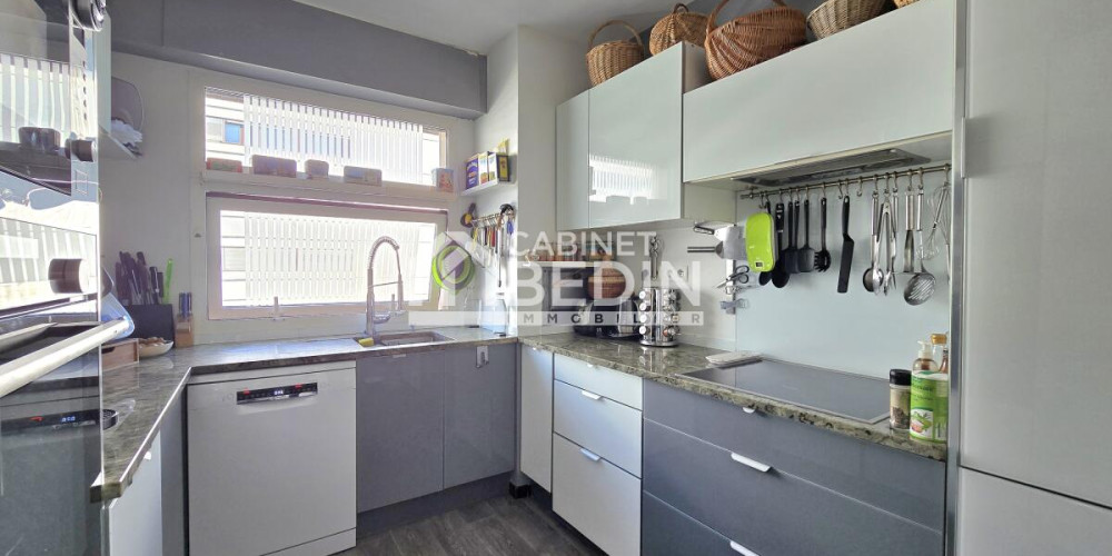 appartement à BORDEAUX (33000)