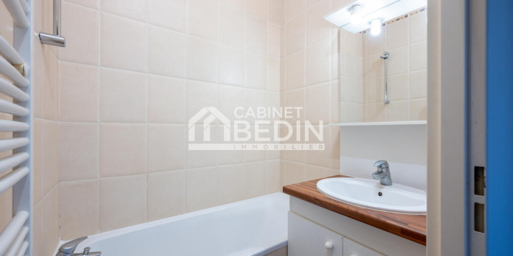 appartement à BORDEAUX (33000)