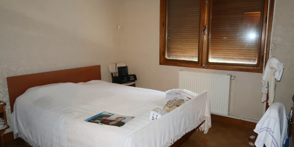 maison à CESTAS (33610)