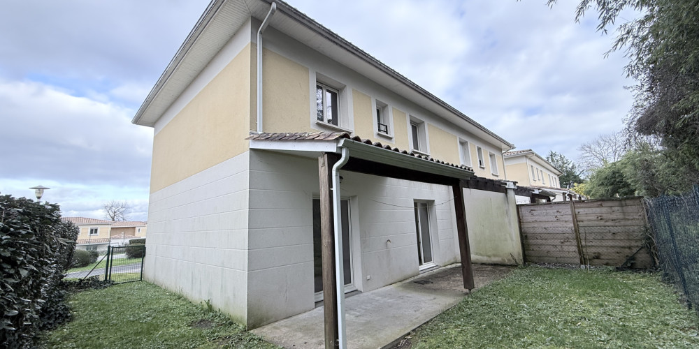 maison à GALGON (33133)