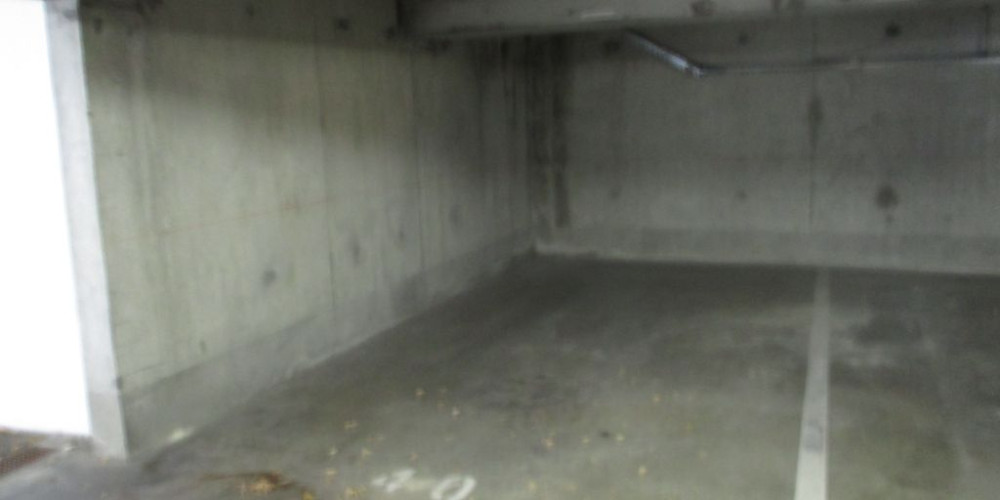 parking à BEGLES (33130)