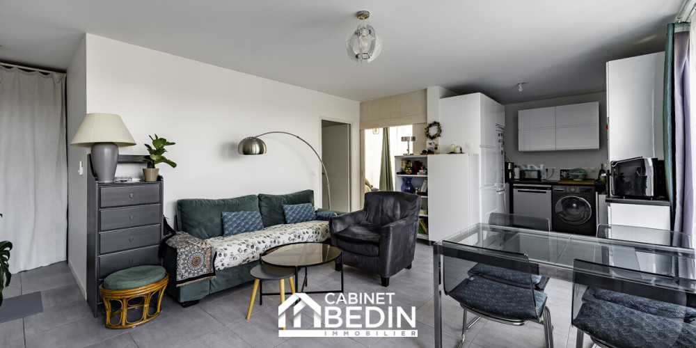 appartement à BORDEAUX (33800)