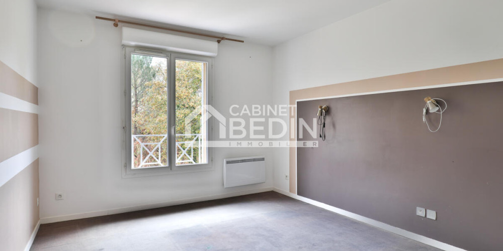 maison à ARES (33740)