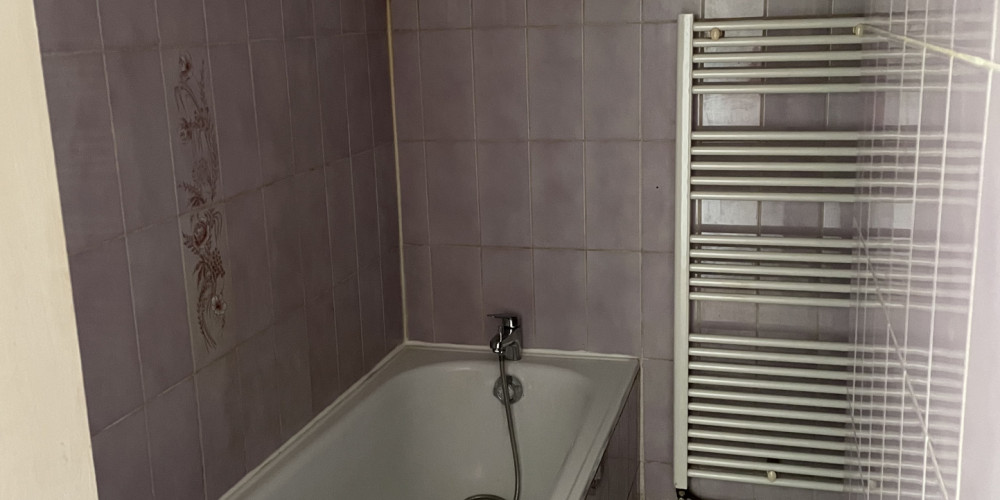 appartement à BORDEAUX (33800)