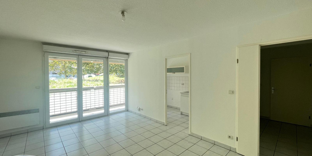 appartement à BORDEAUX (33800)