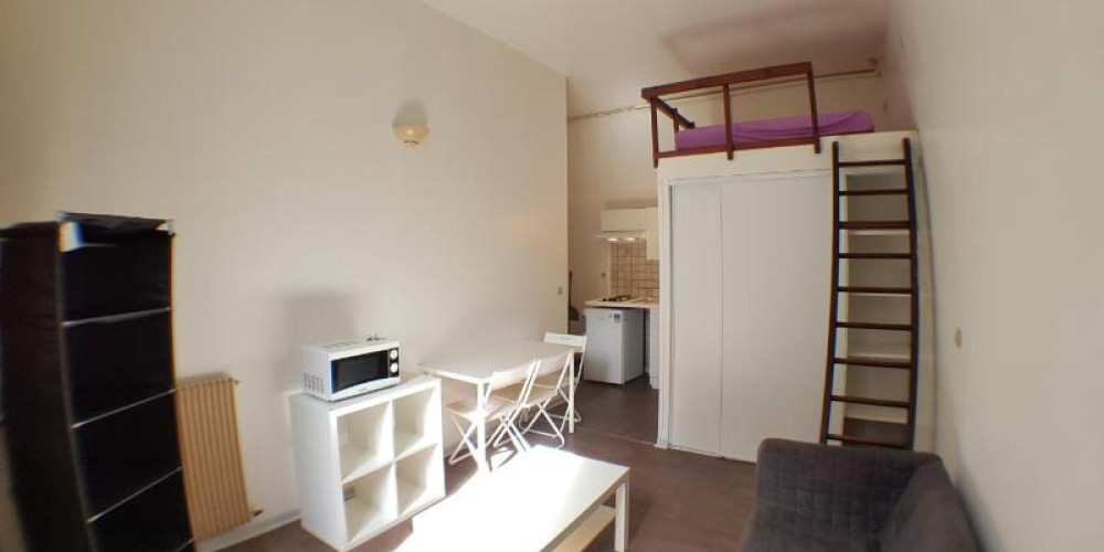 appartement à BORDEAUX (33000)