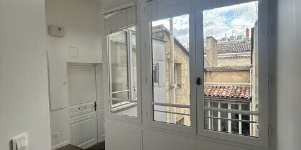 appartement à BORDEAUX (33000)