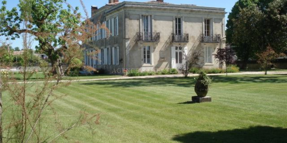 maison à BORDEAUX (33000)