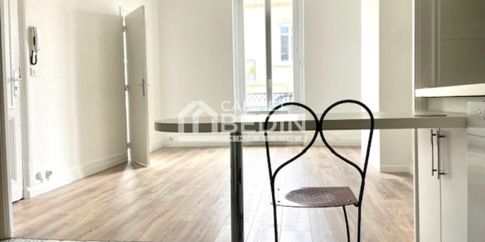 appartement à BORDEAUX (33000)