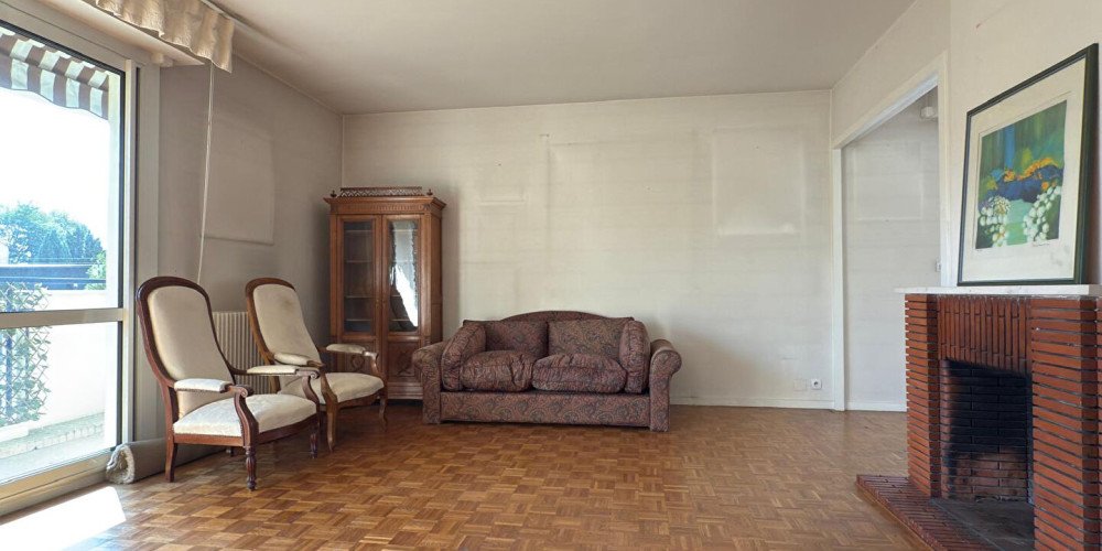 appartement à LE BOUSCAT (33110)