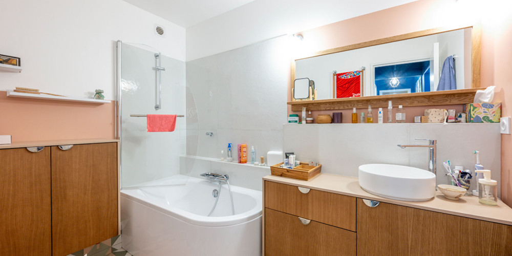 appartement à BORDEAUX (33200)