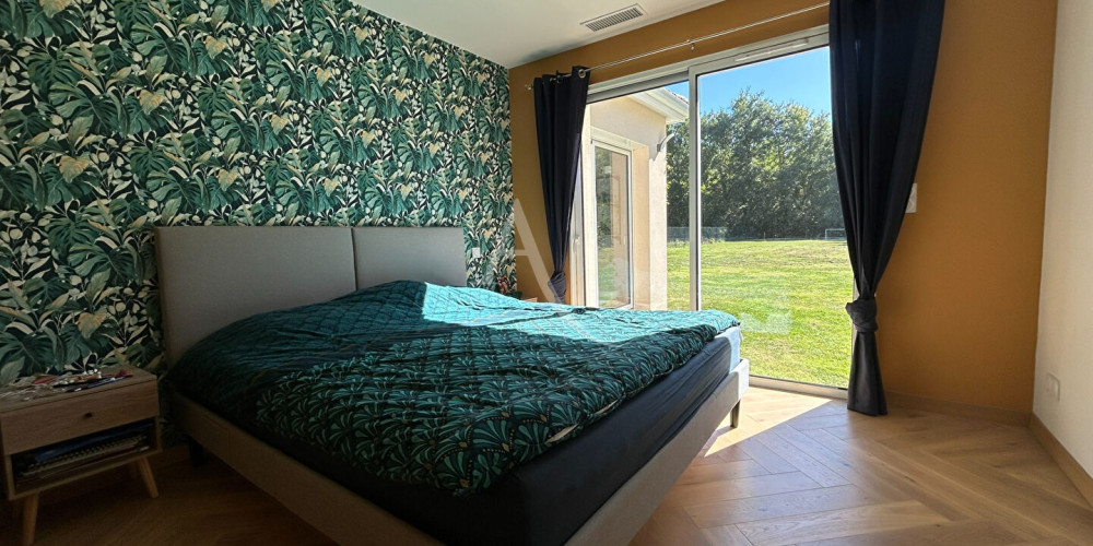 maison à SALAUNES (33160)