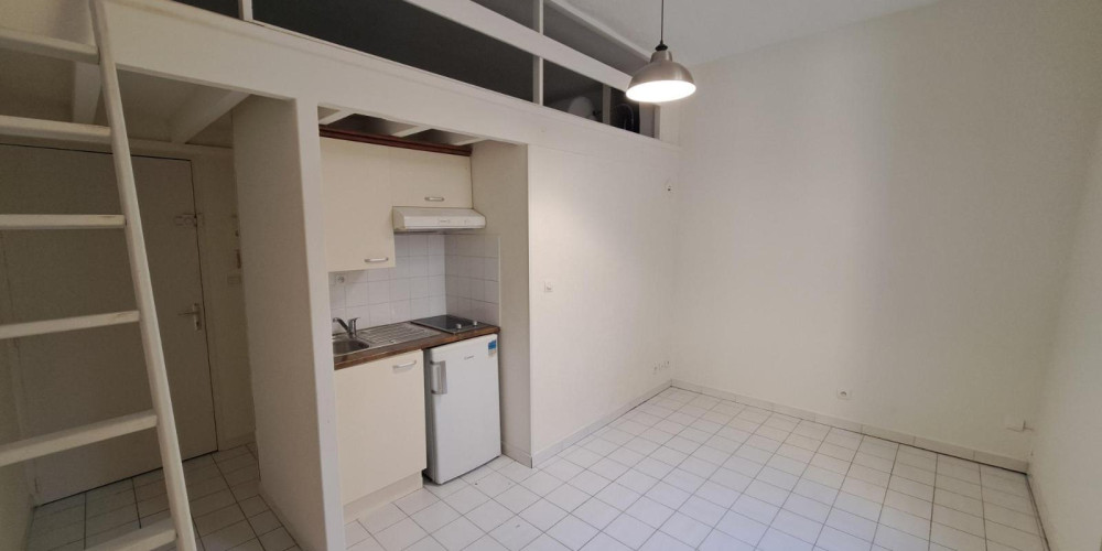 appartement à BORDEAUX (33000)