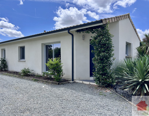 maison  IZON