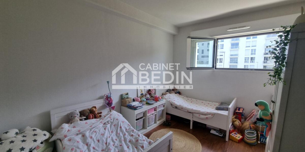 appartement à BORDEAUX (33100)