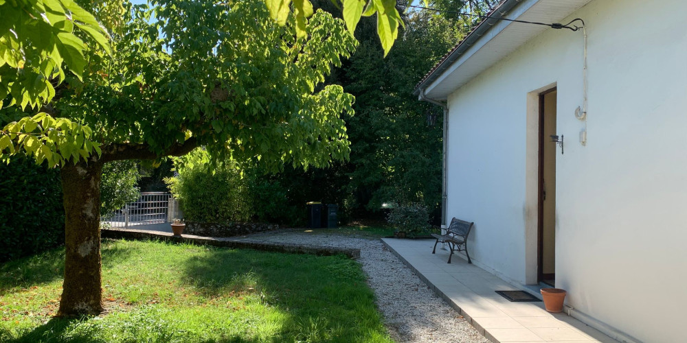 maison à SAUVETERRE DE GUYENNE (33540)