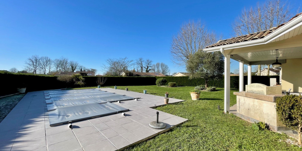 maison à BAZAS (33430)