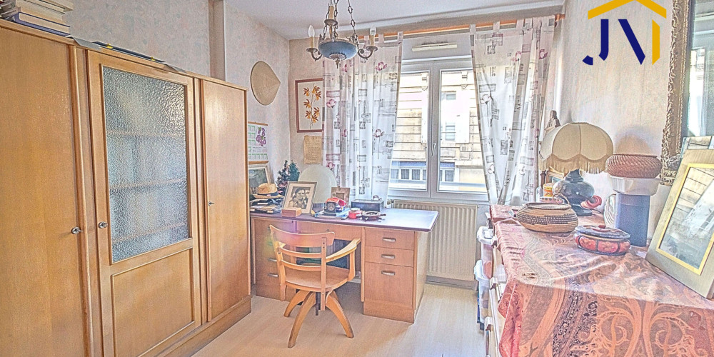 appartement à BORDEAUX (33000)