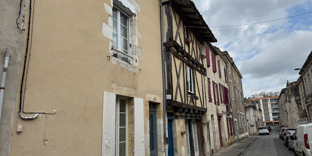 maison à STE FOY LA GRANDE (33220)