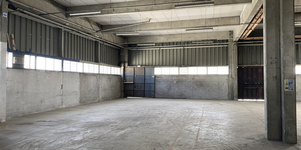 local industriel à PESSAC (33600)