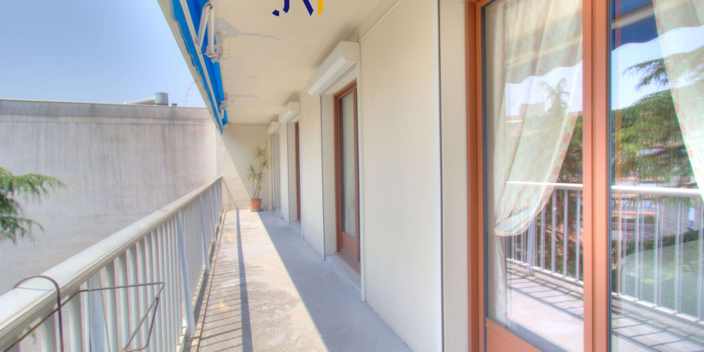appartement à BORDEAUX (33000)