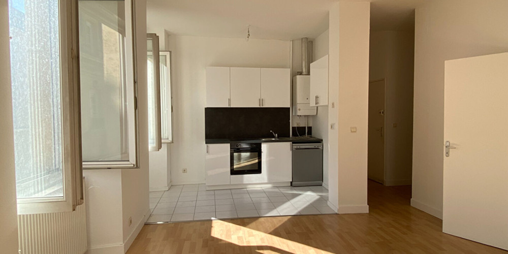 appartement à BORDEAUX (33000)
