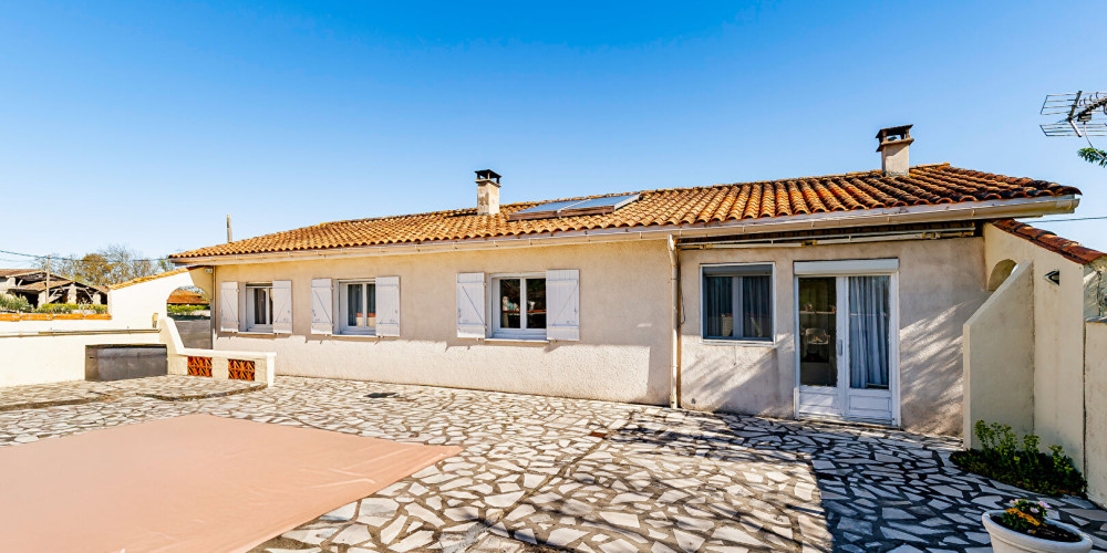 maison à ST GENES DE FRONSAC (33240)