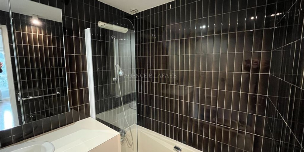 appartement à BORDEAUX (33000)