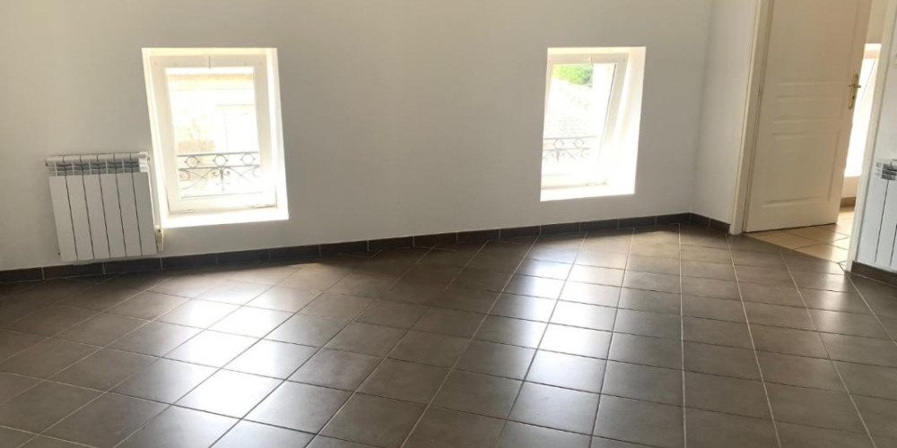 appartement à PODENSAC (33720)