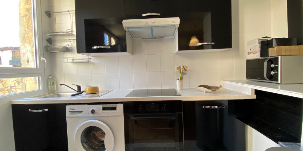 appartement à BORDEAUX (33000)