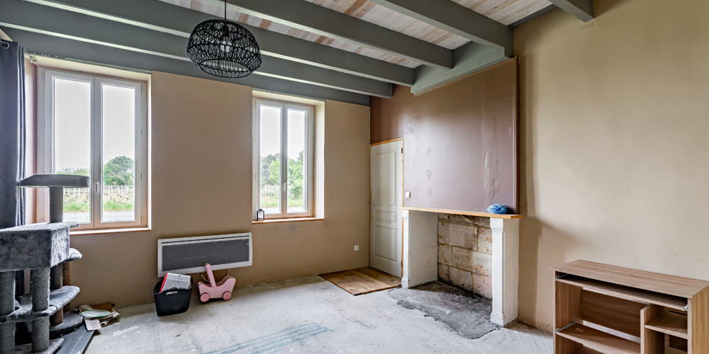 maison à REIGNAC (33860)