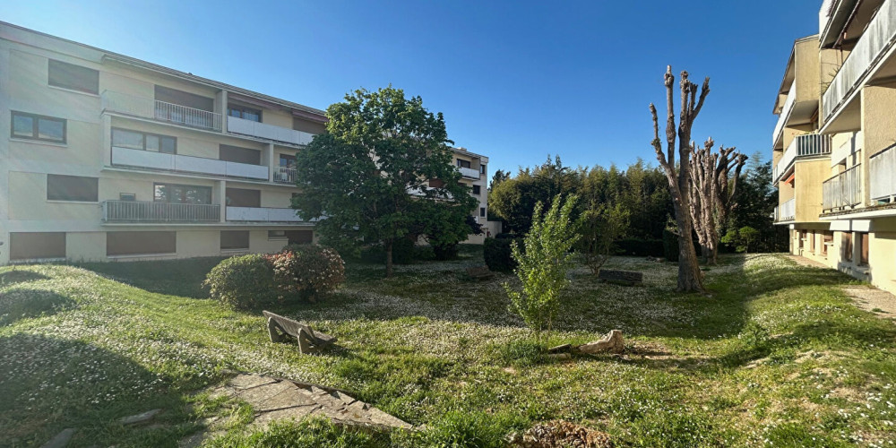 appartement à BORDEAUX (33200)