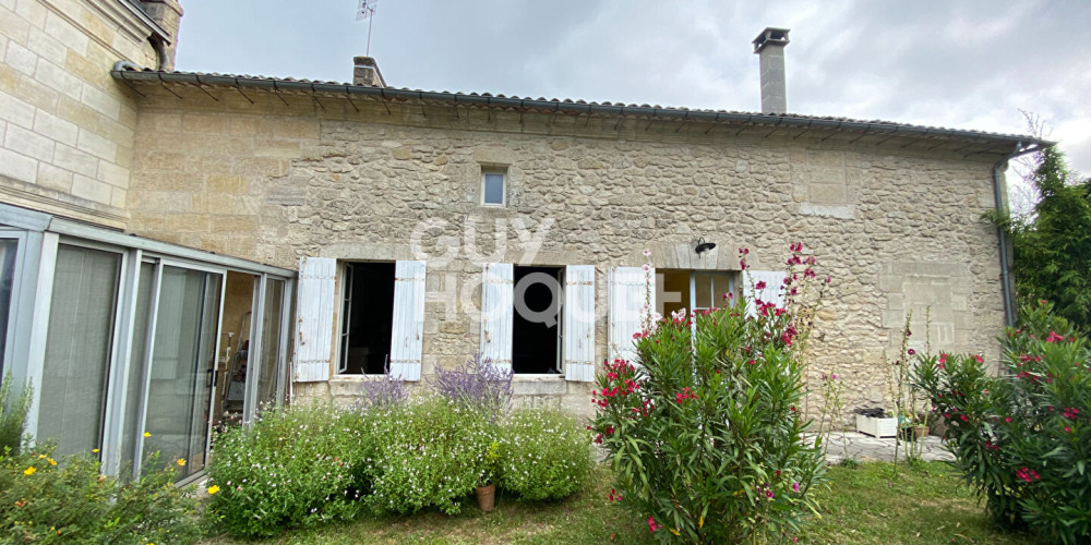 maison à LES ARTIGUES DE LUSSAC (33570)