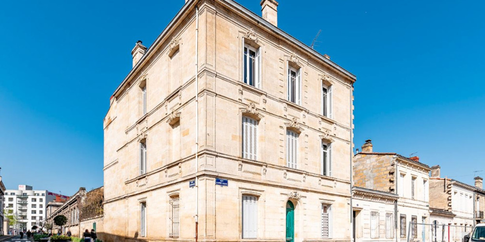 appartement à BORDEAUX (33800)