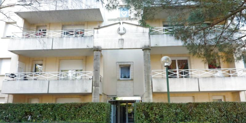 appartement à PESSAC (33600)