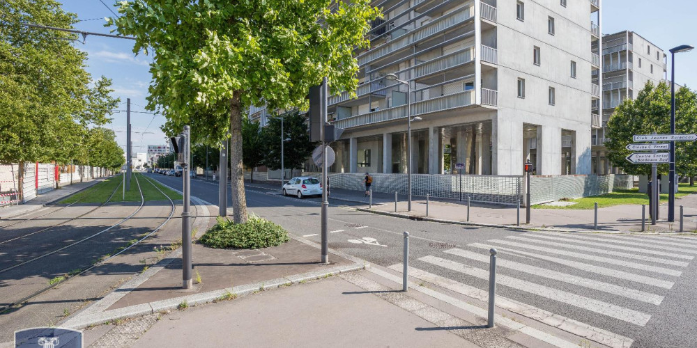 appartement à BORDEAUX (33800)
