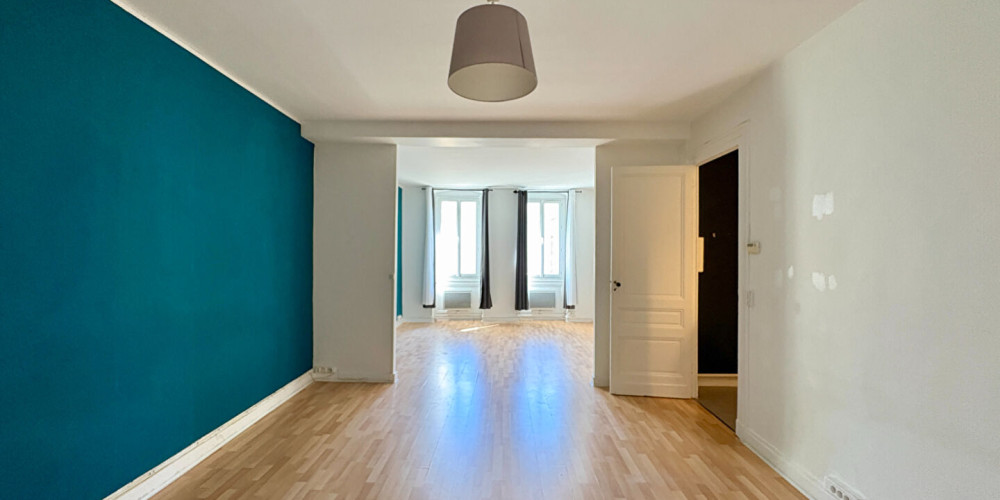 appartement à BORDEAUX (33300)