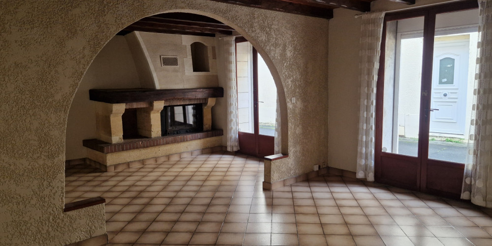 maison à MACAU (33460)