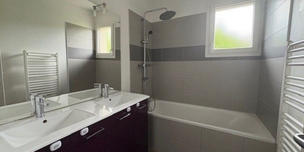 appartement à PESSAC (33600)