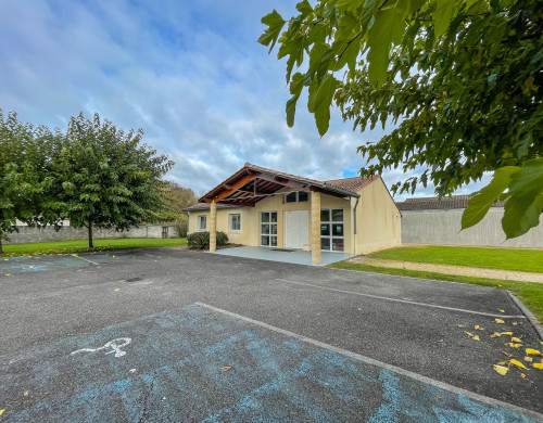maison  ST MEDARD DE GUIZIERES