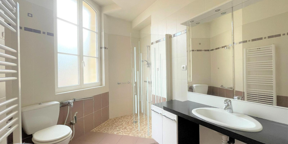 appartement à COUTRAS (33230)