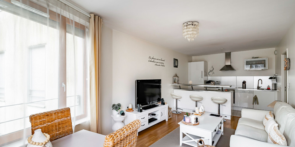 appartement à BORDEAUX (33000)