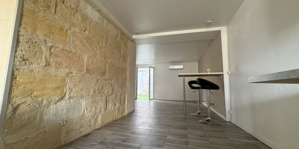 maison à VIRELADE (33720)