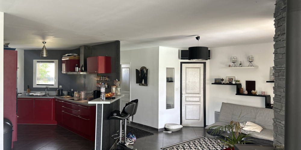 maison à CERONS (33720)