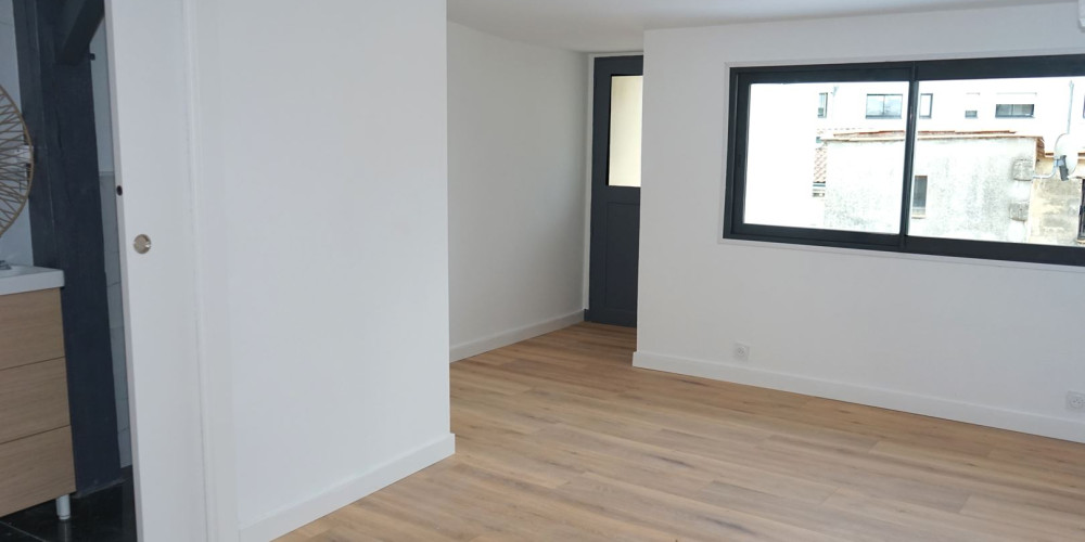 appartement à BORDEAUX (33000)