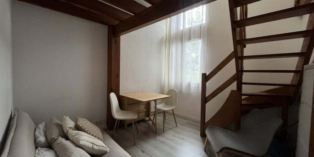 appartement à BORDEAUX (33000)