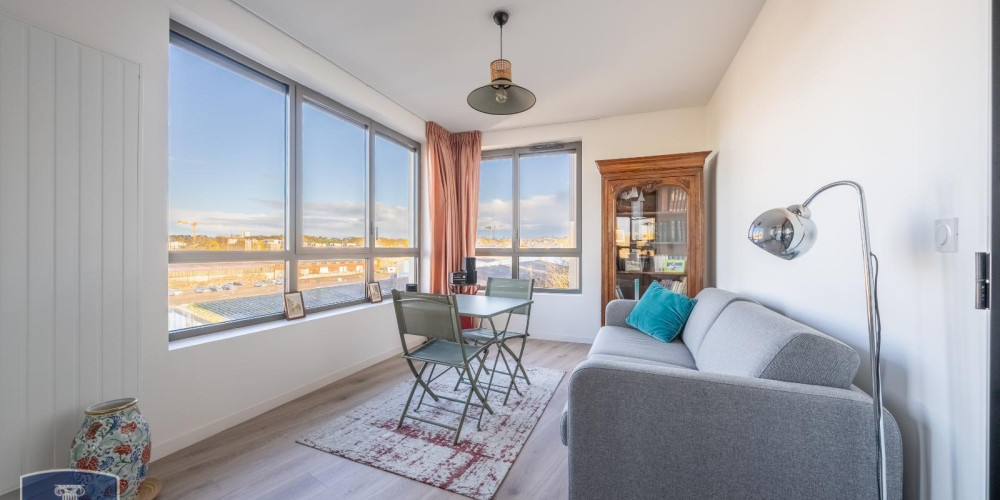 appartement à BORDEAUX (33100)