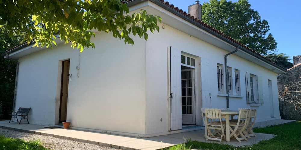 maison à SAUVETERRE DE GUYENNE (33540)