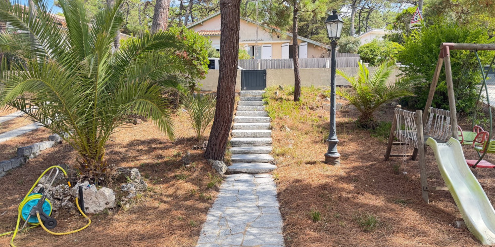 maison à LACANAU (33680)