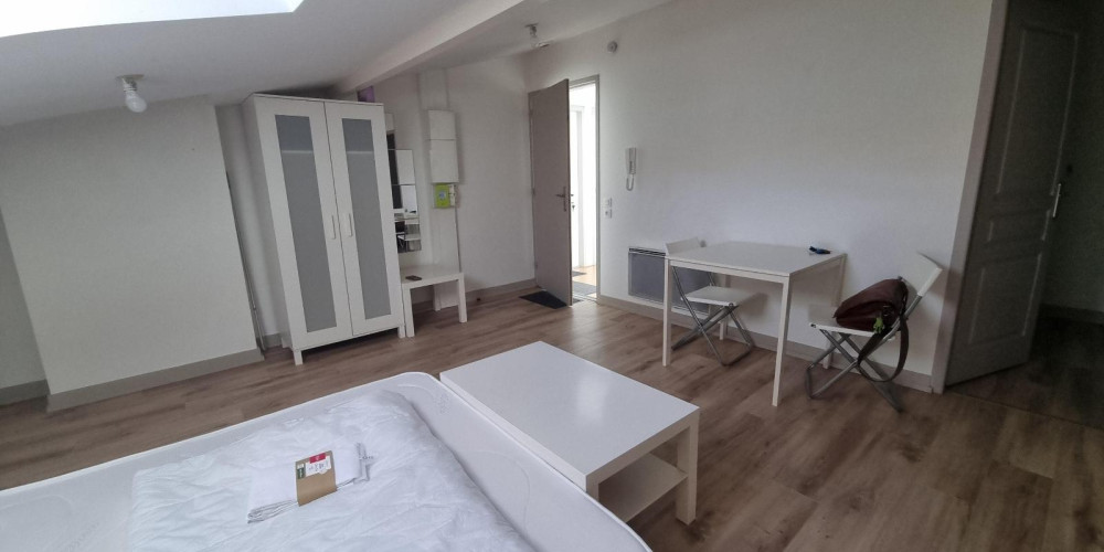 appartement à BORDEAUX (33800)